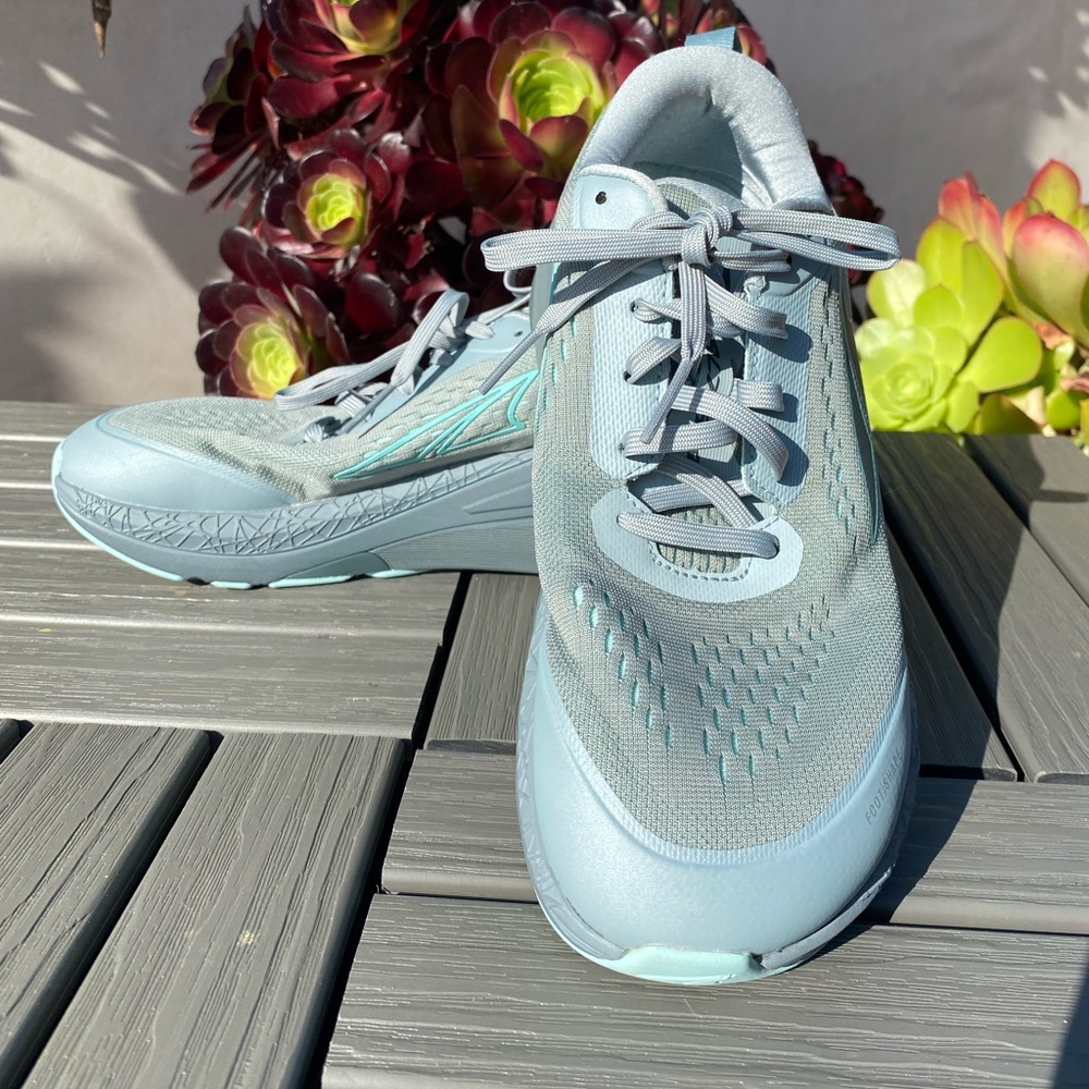 Altra Paradigm 5
